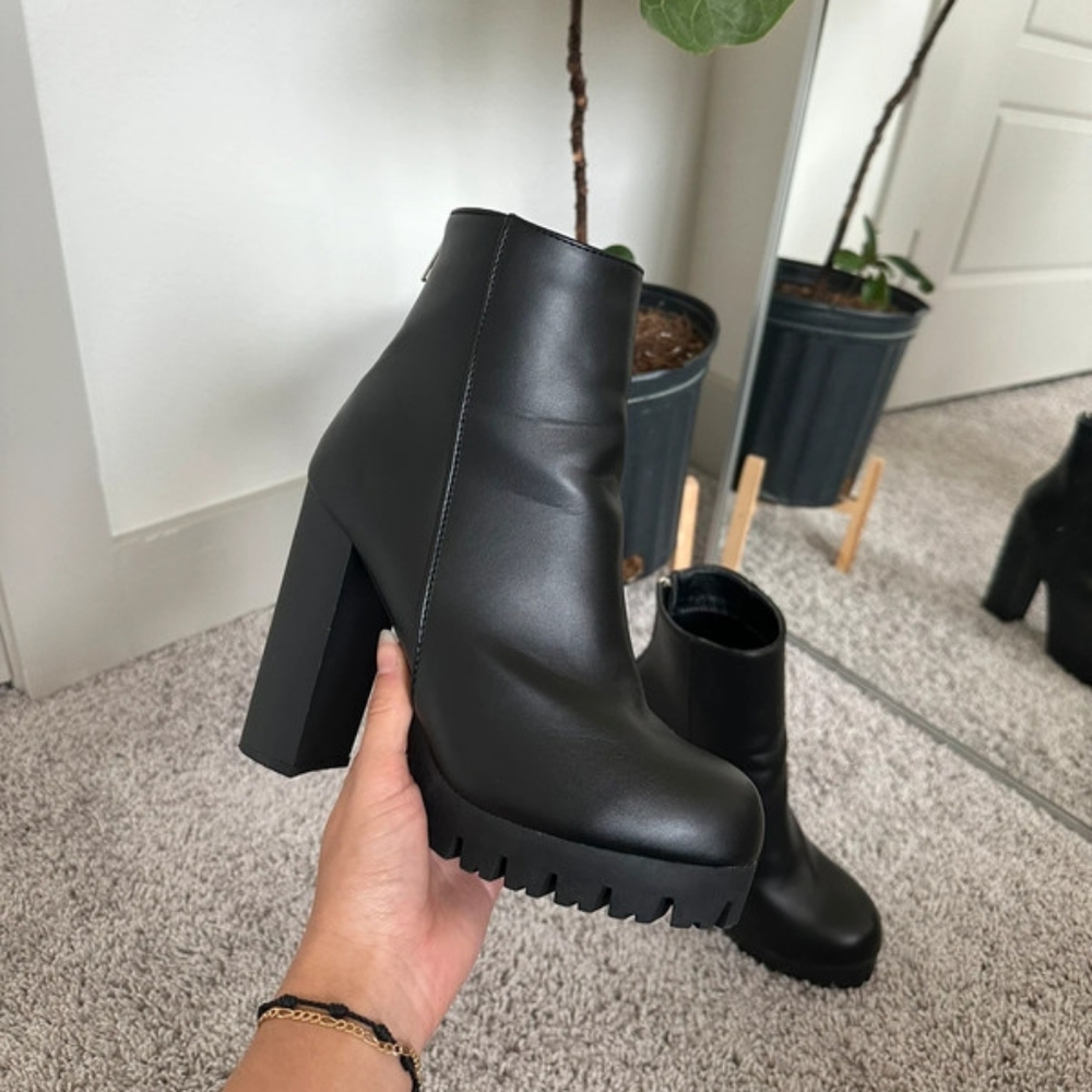 Black Booties